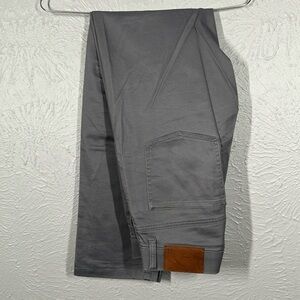 Haggar Clothing Grey Slim Fit Pants Men's Size 30 x 32